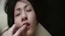 Ba người ở châu Âu d ...